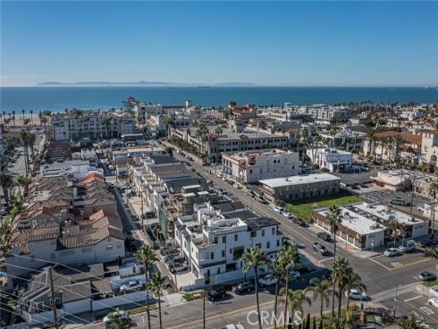328 3rd Street, Huntington Beach, CA