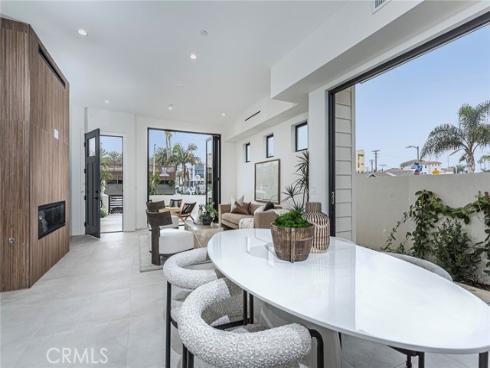328 3rd Street, Huntington Beach, CA