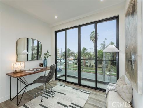 328 3rd Street, Huntington Beach, CA