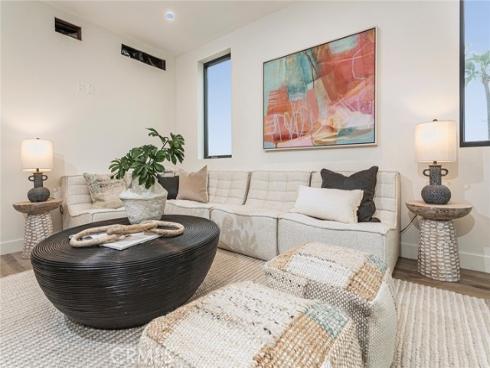 328 3rd Street, Huntington Beach, CA