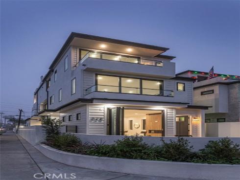 328 3rd Street, Huntington Beach, CA