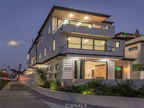 328 3rd Street, Huntington Beach, CA