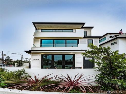 328 3rd Street, Huntington Beach, CA