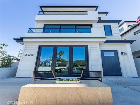 328 3rd Street, Huntington Beach, CA