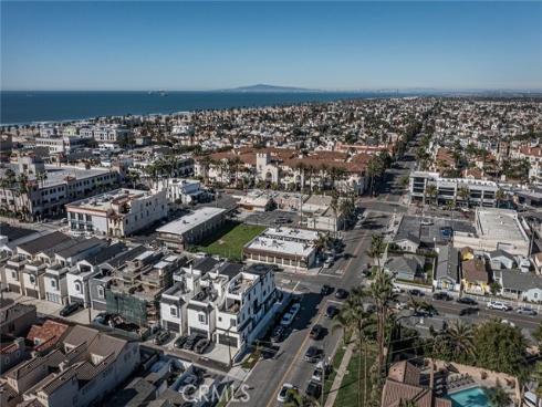 328 3rd Street, Huntington Beach, CA