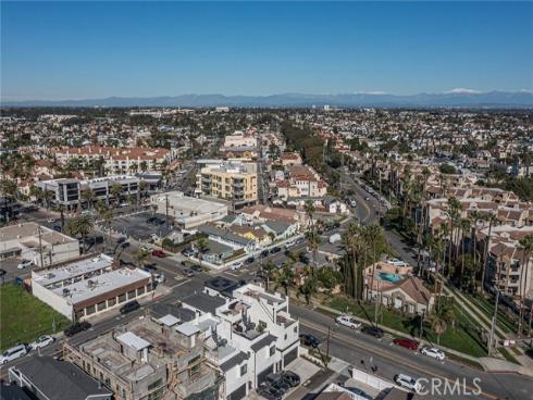 328 3rd Street, Huntington Beach, CA