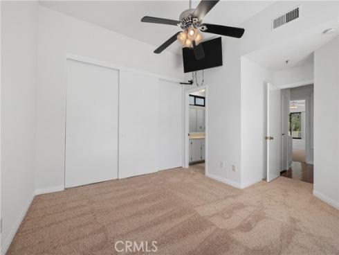 17652 Sergio 202 Circle, Huntington Beach, CA