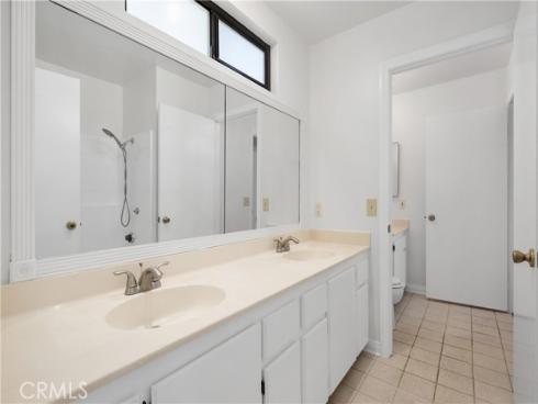 17652 Sergio 202 Circle, Huntington Beach, CA