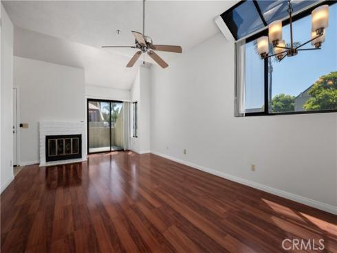 17652 Sergio 202 Circle, Huntington Beach, CA