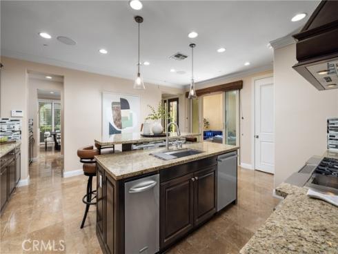 8454  Hibiscus  , Huntington Beach, CA