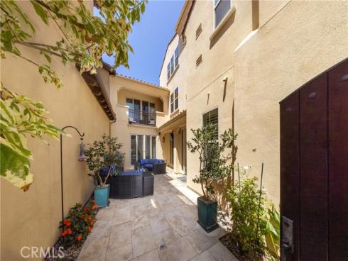 8454  Hibiscus  , Huntington Beach, CA
