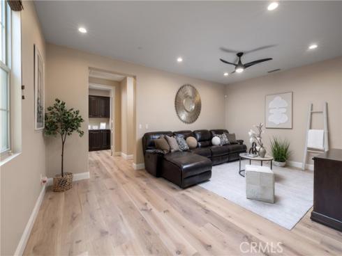 8454  Hibiscus  , Huntington Beach, CA