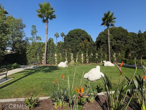 8454  Hibiscus  , Huntington Beach, CA