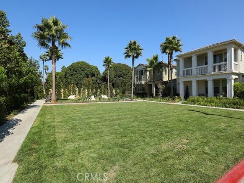 8454  Hibiscus  , Huntington Beach, CA