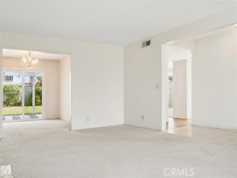 8372 Snowbird Dr. , Huntington Beach, CA