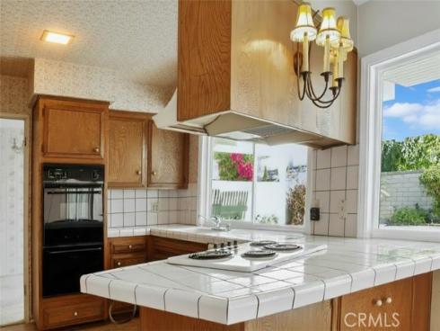 8372 Snowbird Dr. , Huntington Beach, CA