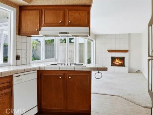 8372 Snowbird Dr. , Huntington Beach, CA
