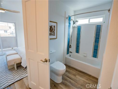 227 18th Street , Huntington Beach, CA