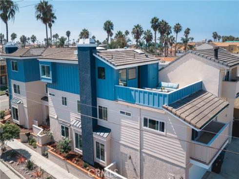 227 18th Street , Huntington Beach, CA
