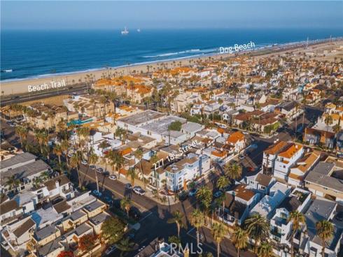 227 18th Street , Huntington Beach, CA