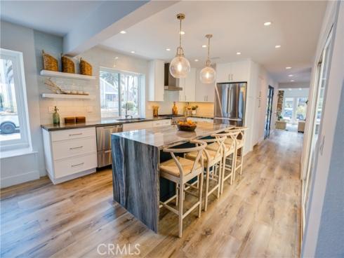 227 18th Street , Huntington Beach, CA