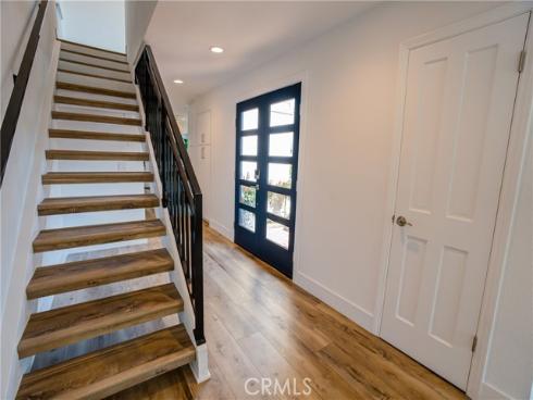227 18th Street , Huntington Beach, CA