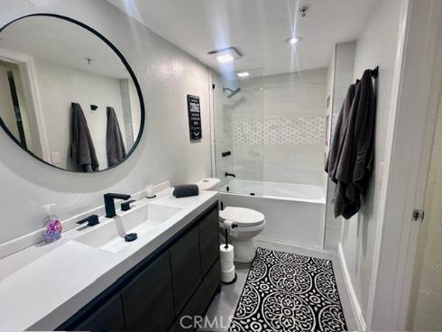 1200 Pacific Coast , Huntington Beach, CA