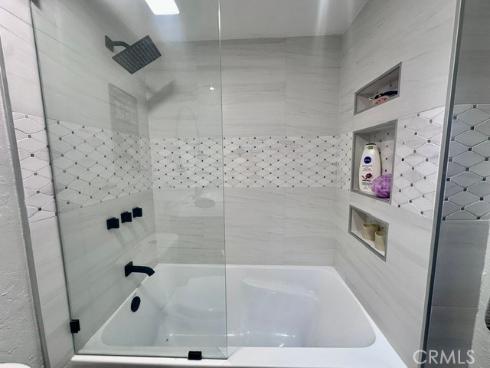 1200 Pacific Coast , Huntington Beach, CA