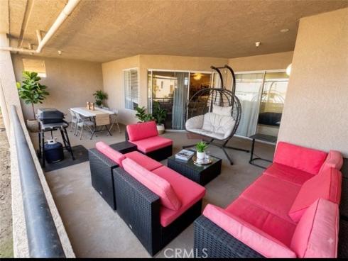 1200 Pacific Coast , Huntington Beach, CA
