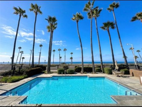 1200 Pacific Coast , Huntington Beach, CA