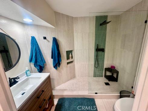1200 Pacific Coast , Huntington Beach, CA