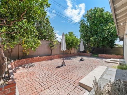 15842  Belfast  , Huntington Beach, CA