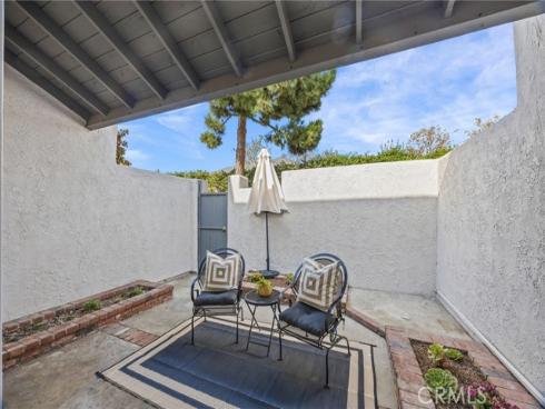 18741  Applewood  , Huntington Beach, CA