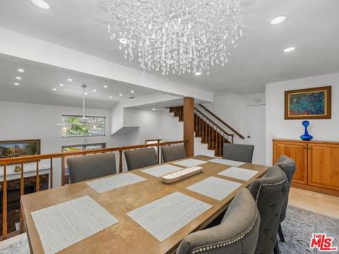 7825 Seaglen Drive, Huntington Beach, CA