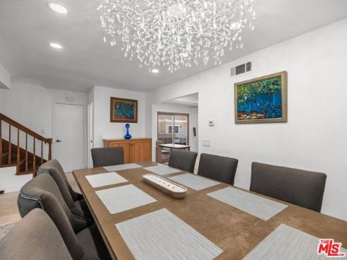 7825 Seaglen Drive, Huntington Beach, CA