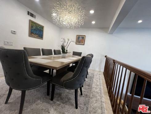 7825 Seaglen Drive, Huntington Beach, CA