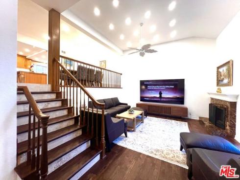 7825 Seaglen Drive, Huntington Beach, CA