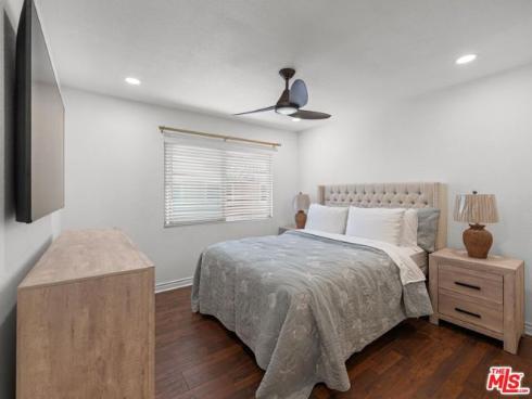 7825 Seaglen Drive, Huntington Beach, CA