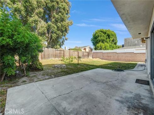 17362 Breda Lane, Huntington Beach, CA