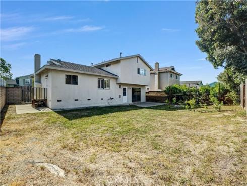 17362 Breda Lane, Huntington Beach, CA