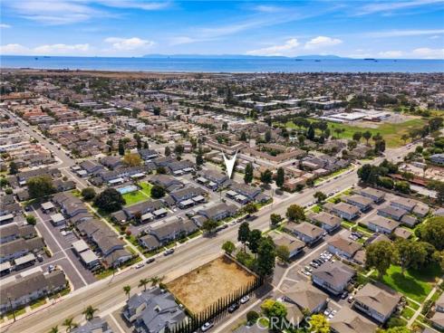 16516 Le Grande Lane, Huntington Beach, CA