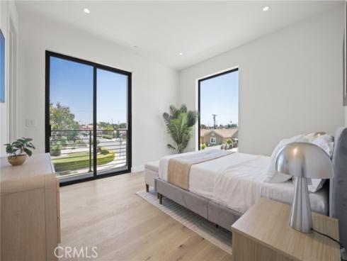 8251 Friesland Drive, Huntington Beach, CA