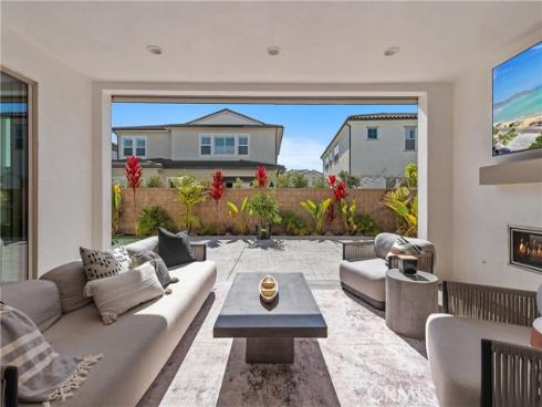 17311 Cobblestone Lane , Huntington Beach, CA