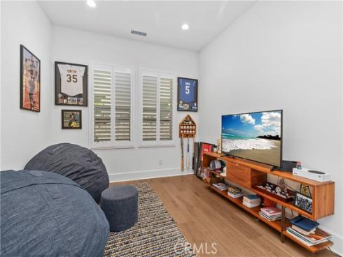 17311 Cobblestone Lane , Huntington Beach, CA