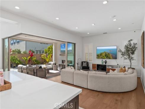 17311 Cobblestone Lane , Huntington Beach, CA