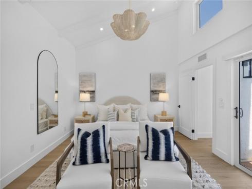 427 21st Street, Huntington Beach, CA
