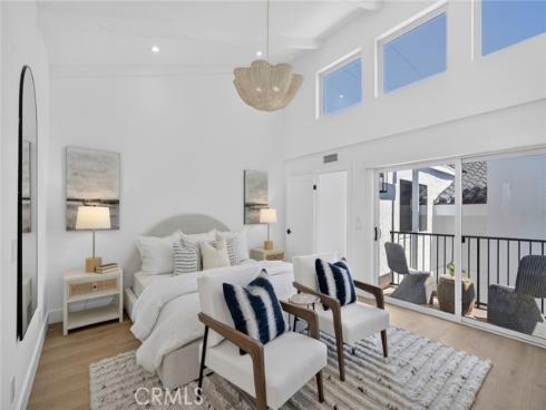 427 21st Street, Huntington Beach, CA