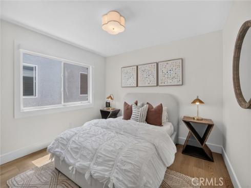 427 21st Street, Huntington Beach, CA