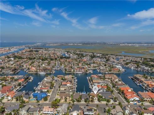 3953 Mistral , Huntington Beach, CA