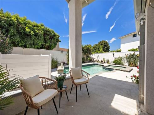 19581 Sanderson , Huntington Beach, CA